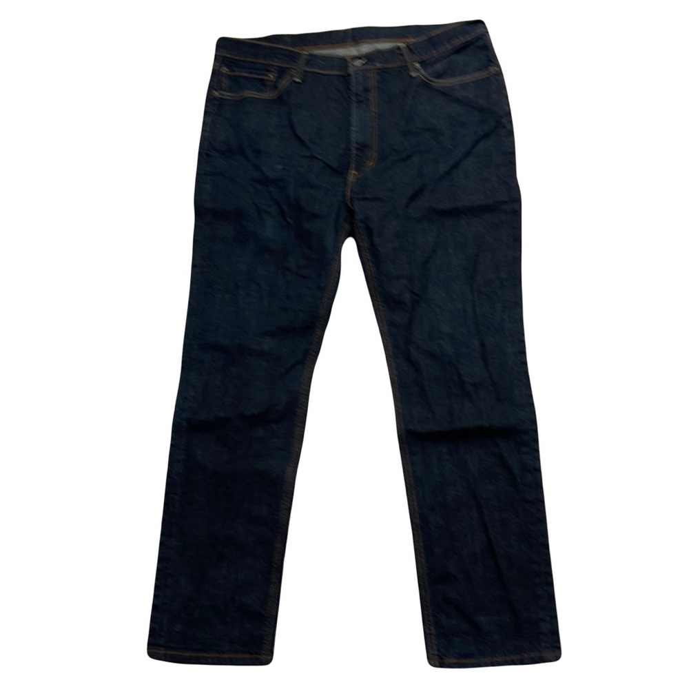 Levi Strauss & Co men’s W-40/L-32 straight leg denim jeans.